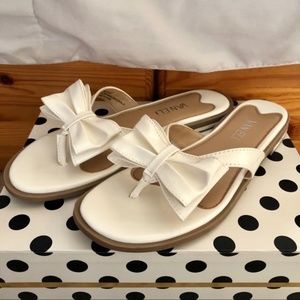 White Bow Flip Flops Patent Leather
